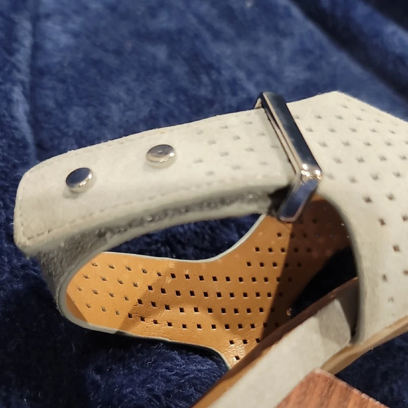 SARTO By Franco Sarto Grey Perforated Block Heel Sandals - Picture 8 of 9